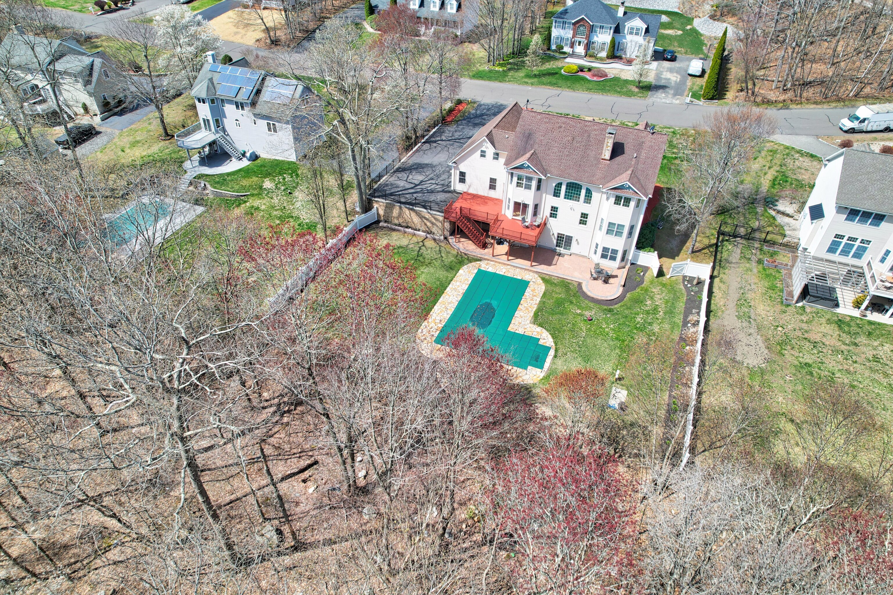 76 Hempel Drive