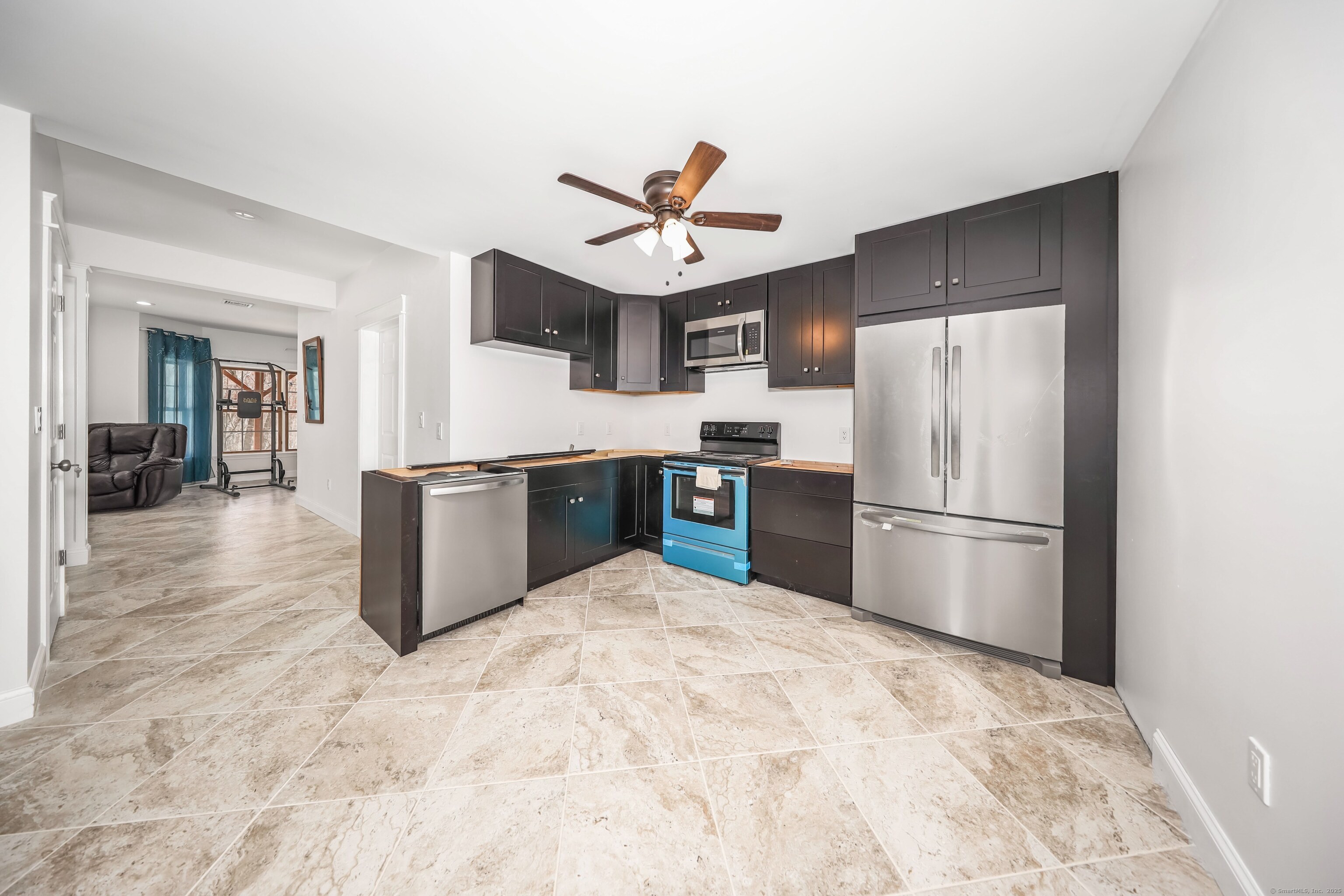 76 Hempel Drive, Wolcott, Connecticut image 31