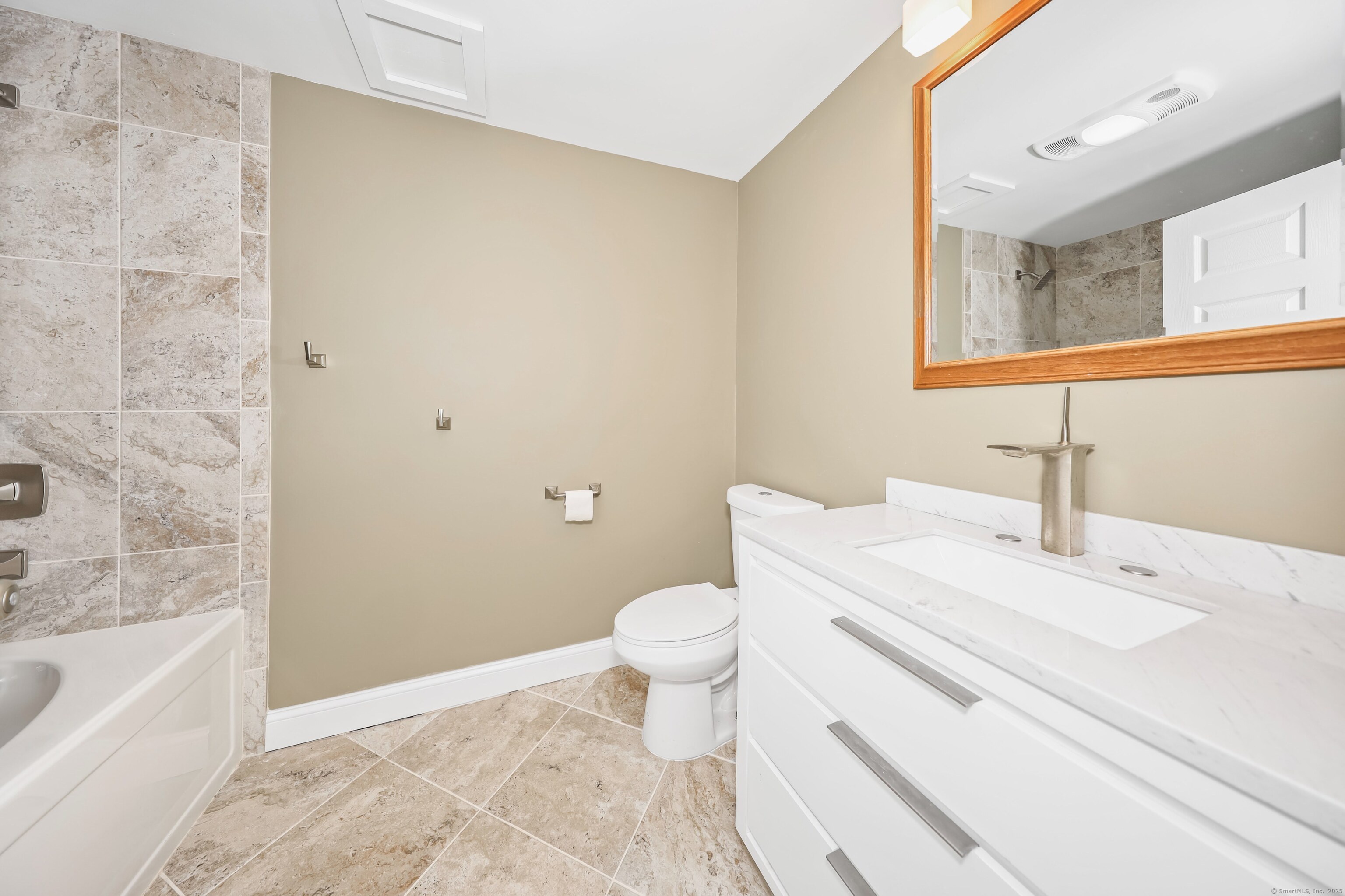 76 Hempel Drive, Wolcott, Connecticut image 33