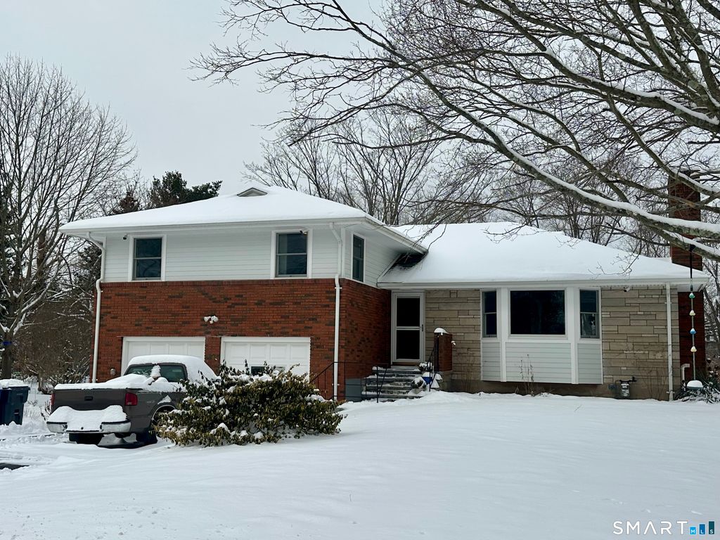 Photo of 43 Featherbed Lane, Branford, CT 06405 (MLS # 24146214)