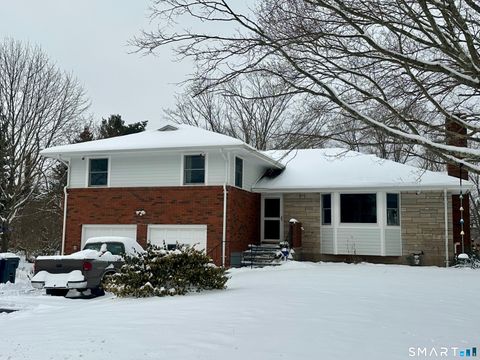 Photo of 43 Featherbed Lane, Branford, CT 06405 (MLS # 24146214)