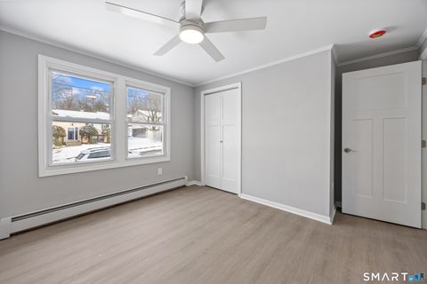 Tiny photo for 9 High Top Circle E, Hamden, CT 06514 (MLS # 24142810)