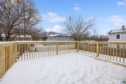 Tiny photo for 9 High Top Circle E, Hamden, CT 06514 (MLS # 24142810)