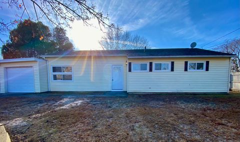 A home in Windsor Locks