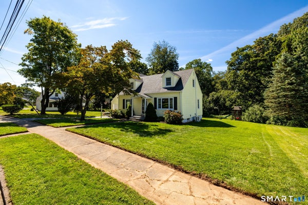 16 DORRANCE PL, HAMDEN, CT 06518 - Image f5fc01f675dc6cdda044a08dd5efd250/1188864885