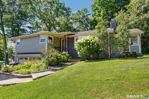 Photo of 150 Suzanne Circle, Trumbull, CT 06611 (MLS # 24195625)