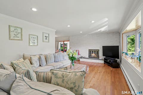 Tiny photo for 150 Suzanne Circle, Trumbull, CT 06611 (MLS # 24195625)