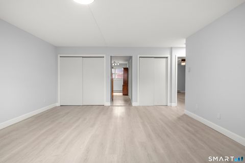 Photo of 161 W Spring Street #D2, West Haven, CT 06516 (MLS # 24165101)