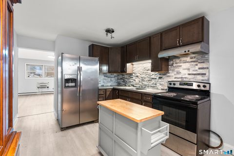 Tiny photo for 161 W Spring Street #D2, West Haven, CT 06516 (MLS # 24165101)