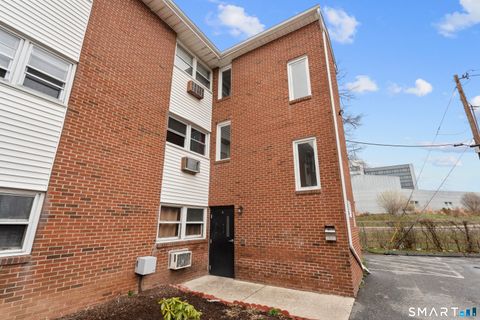 Tiny photo for 161 W Spring Street #D2, West Haven, CT 06516 (MLS # 24165101)