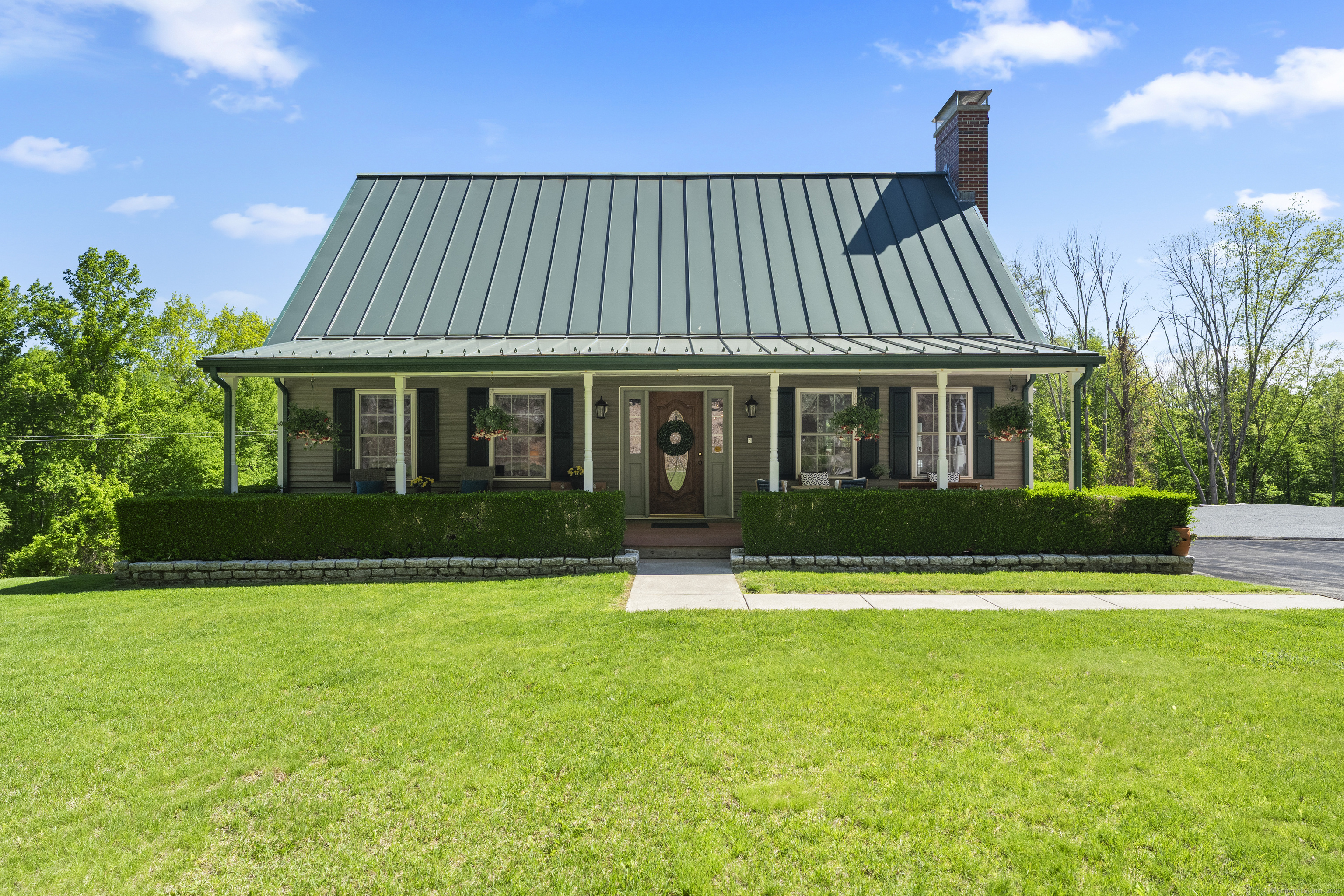 80 Walker Road, Montville, Connecticut image 1