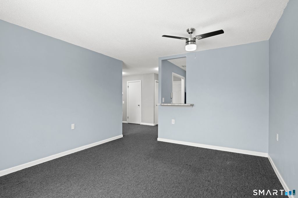 Photo of 421 Tolland Street #208, East Hartford, CT 06108 (MLS # 24149745)