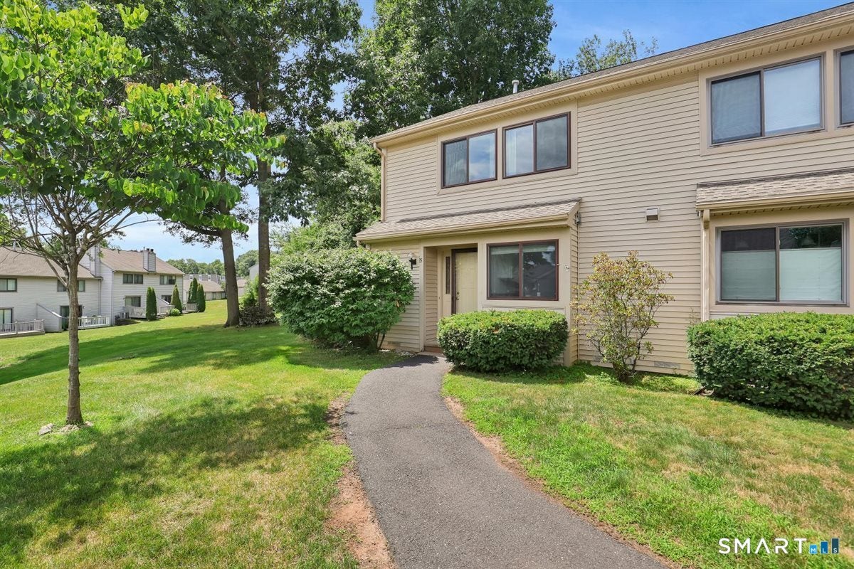 15 Greenview Drive 15