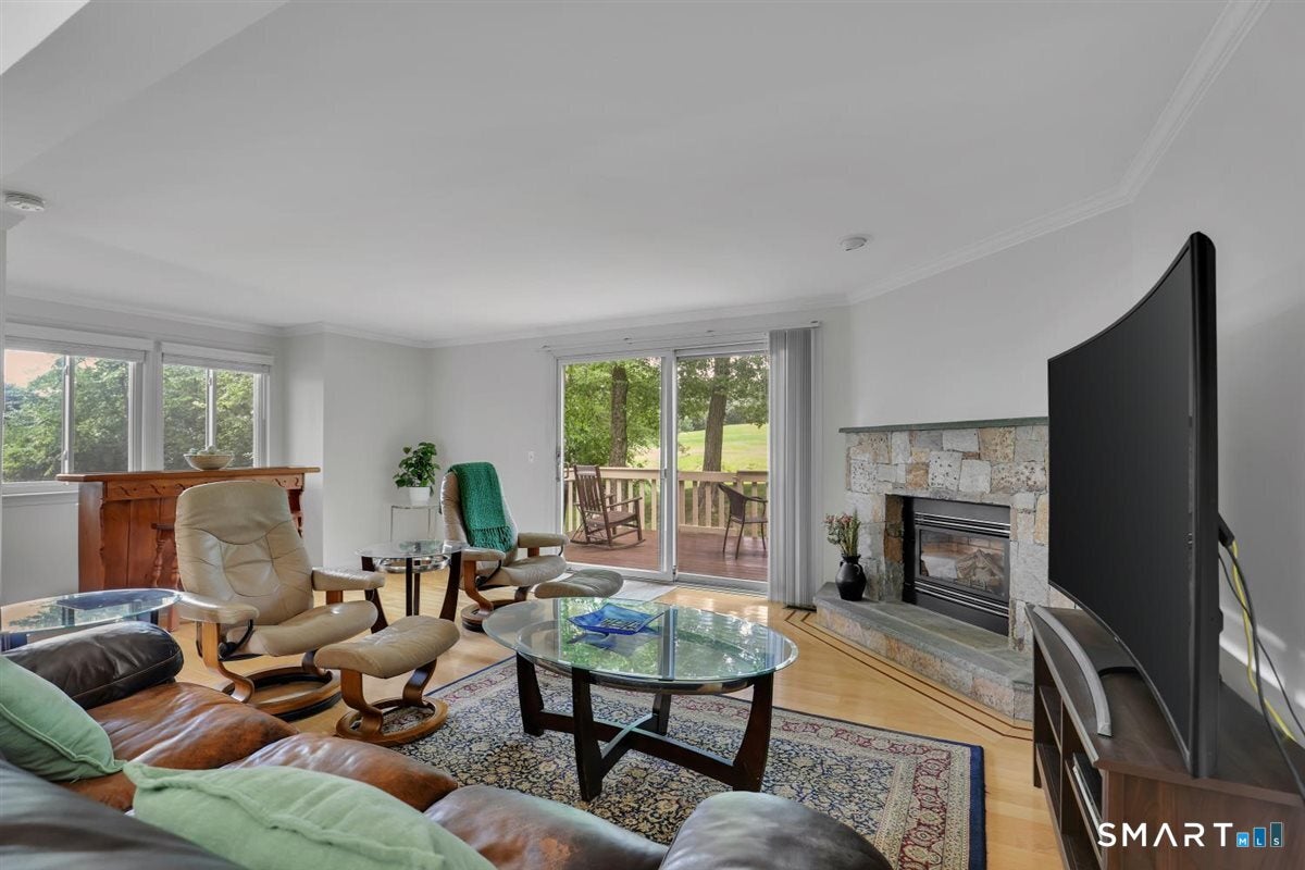 15 Greenview Drive 15