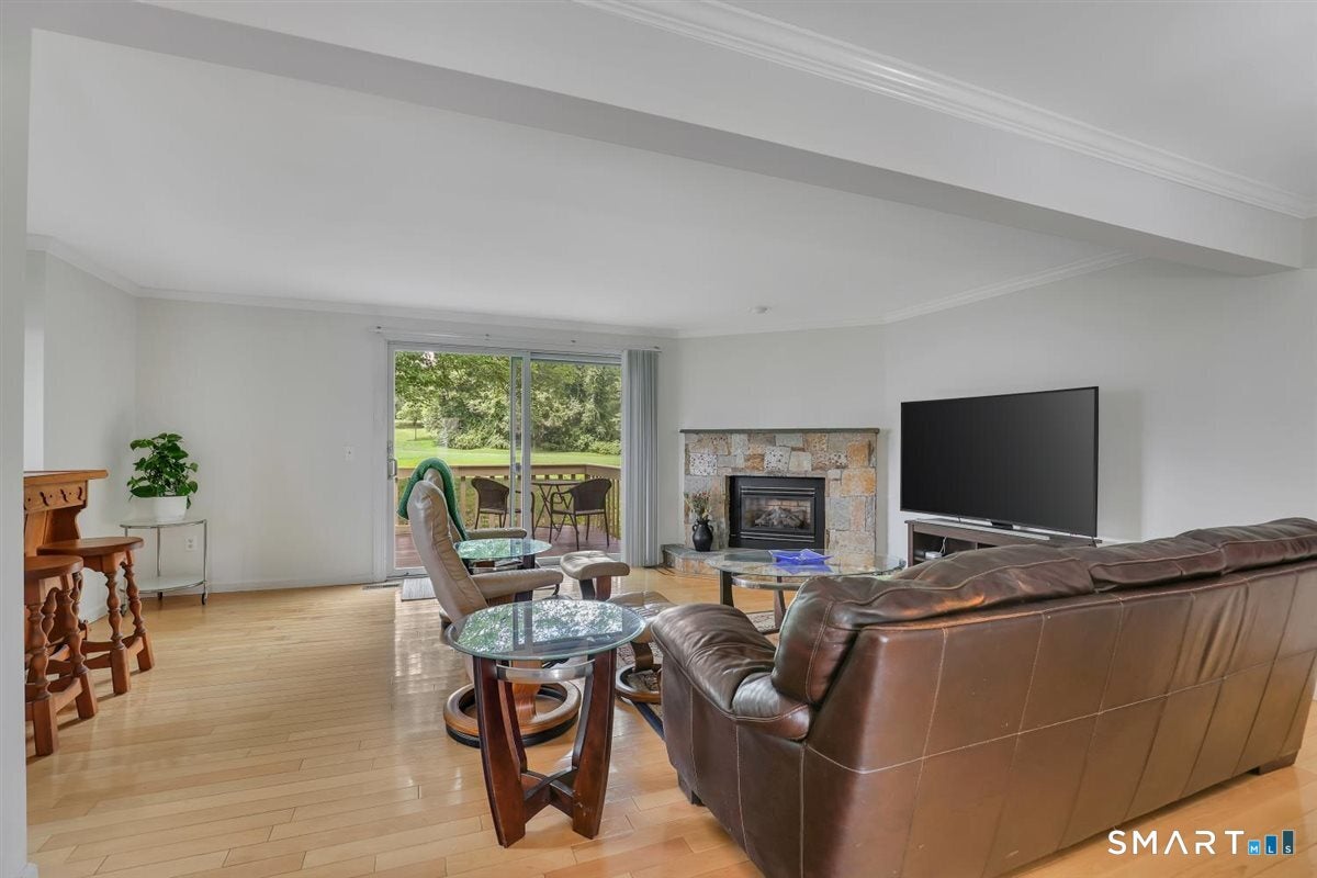 15 Greenview Drive 15