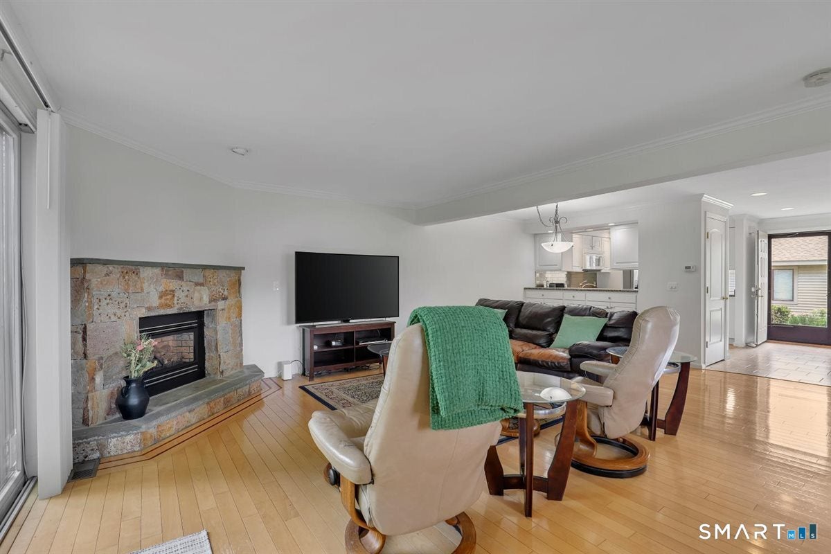 15 Greenview Drive 15