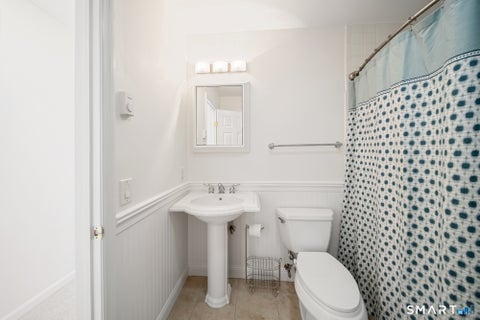 Tiny photo for 7 Taft Point #51, Waterbury, CT 06708 (MLS # 24202268)