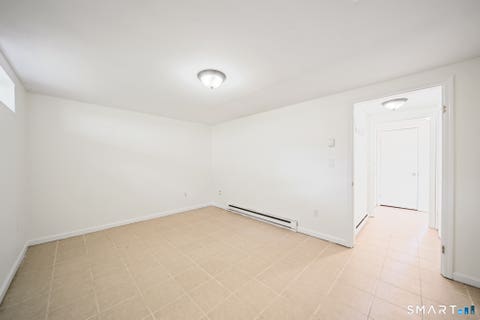 Tiny photo for 7 Taft Point #51, Waterbury, CT 06708 (MLS # 24202268)