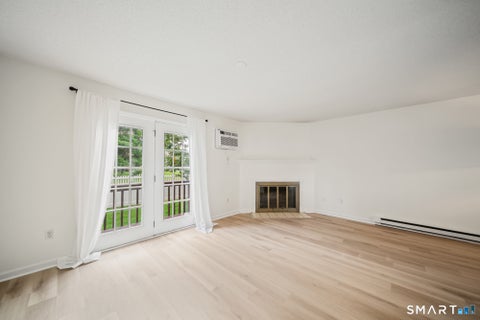 Tiny photo for 7 Taft Point #51, Waterbury, CT 06708 (MLS # 24202268)