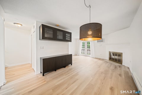 Tiny photo for 7 Taft Point #51, Waterbury, CT 06708 (MLS # 24202268)
