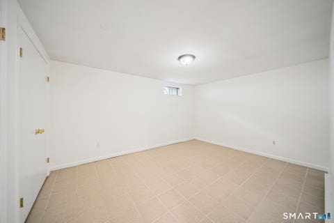 Tiny photo for 7 Taft Point #51, Waterbury, CT 06708 (MLS # 24202268)