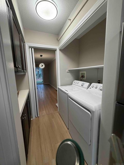 Tiny photo for 6 Tunxis Village #6, Farmington, CT 06032 (MLS # 24142655)