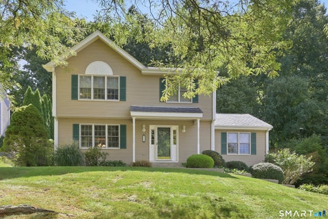 Photo of 73 Folly Brook Lane, Manchester, CT 06040 (MLS # 24208485)