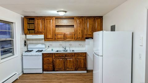 Tiny photo for 14 Fairview Drive #APT 4, Danbury, CT 06810 (MLS # 24132358)