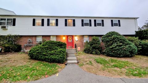 Tiny photo for 14 Fairview Drive #APT 4, Danbury, CT 06810 (MLS # 24132358)