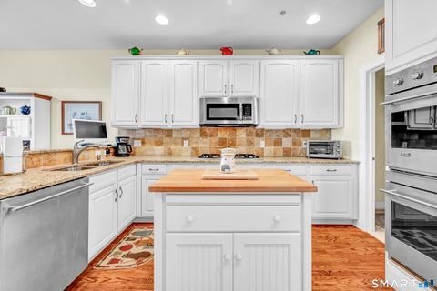 Tiny photo for 638 Danbury Road #37, Ridgefield, CT 06877 (MLS # 24160602)