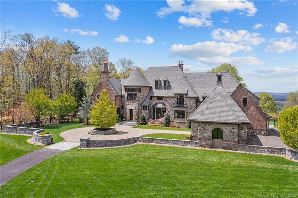 Property for Sale at 225 Deercliff Road, Avon, Connecticut - Bedrooms: 4 
Bathrooms: 8 
Rooms: 11  - $3,375,000