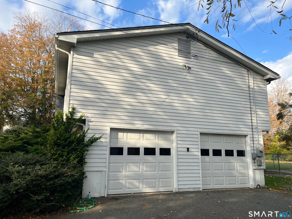 Photo of 46 Sima Road, Haddam, CT 06441 (MLS # 24211486)