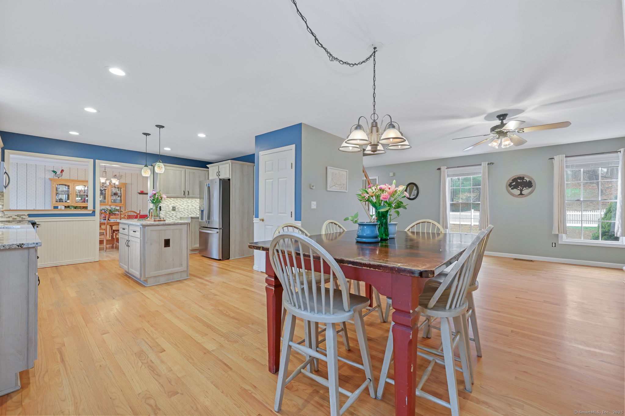 19 Elizabeth Street, Trumbull, Connecticut image 5
