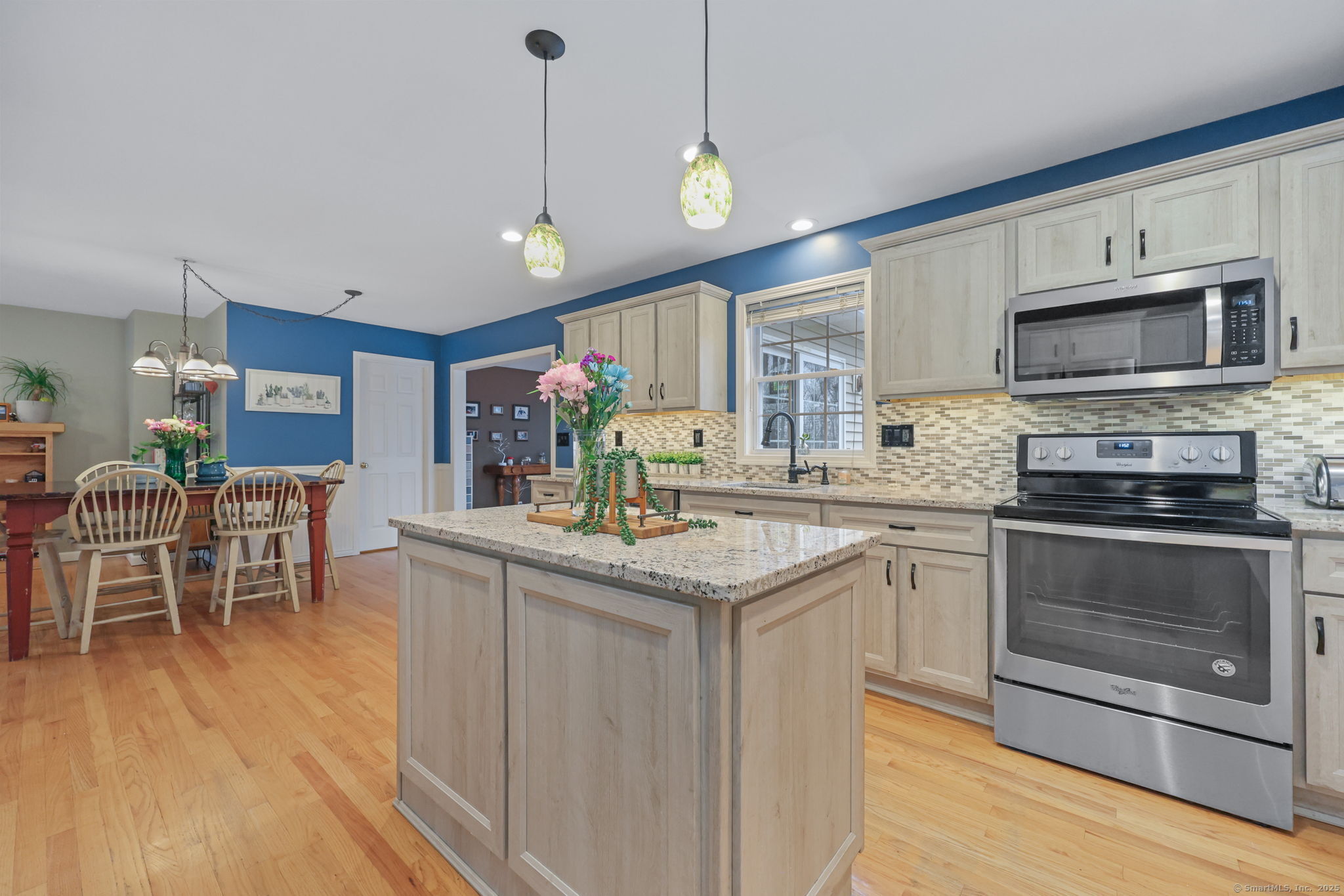 19 Elizabeth Street, Trumbull, Connecticut image 10