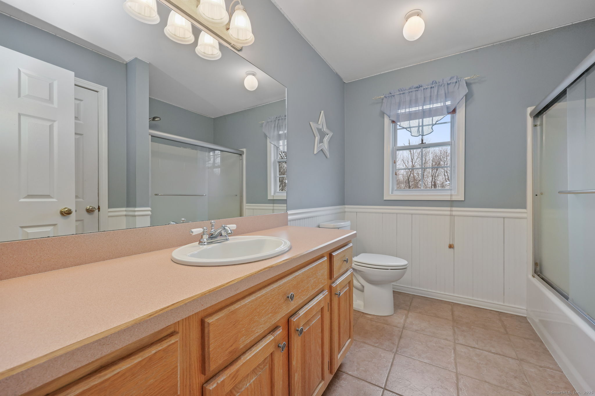 19 Elizabeth Street, Trumbull, Connecticut image 26