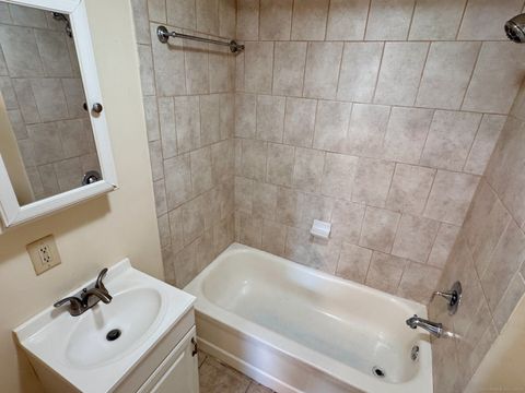 Tiny photo for 54 Prospect Street #1R, Torrington, CT 06790 (MLS # 24164031)