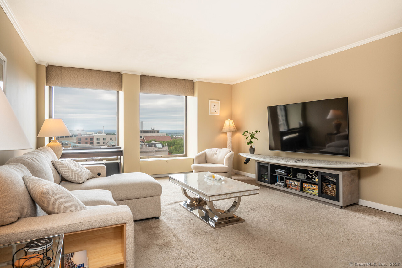 Hartford, Connecticut 06103, United States, 1 Bedroom Bedrooms, ,1 BathroomBathrooms,Residential,Active,165567