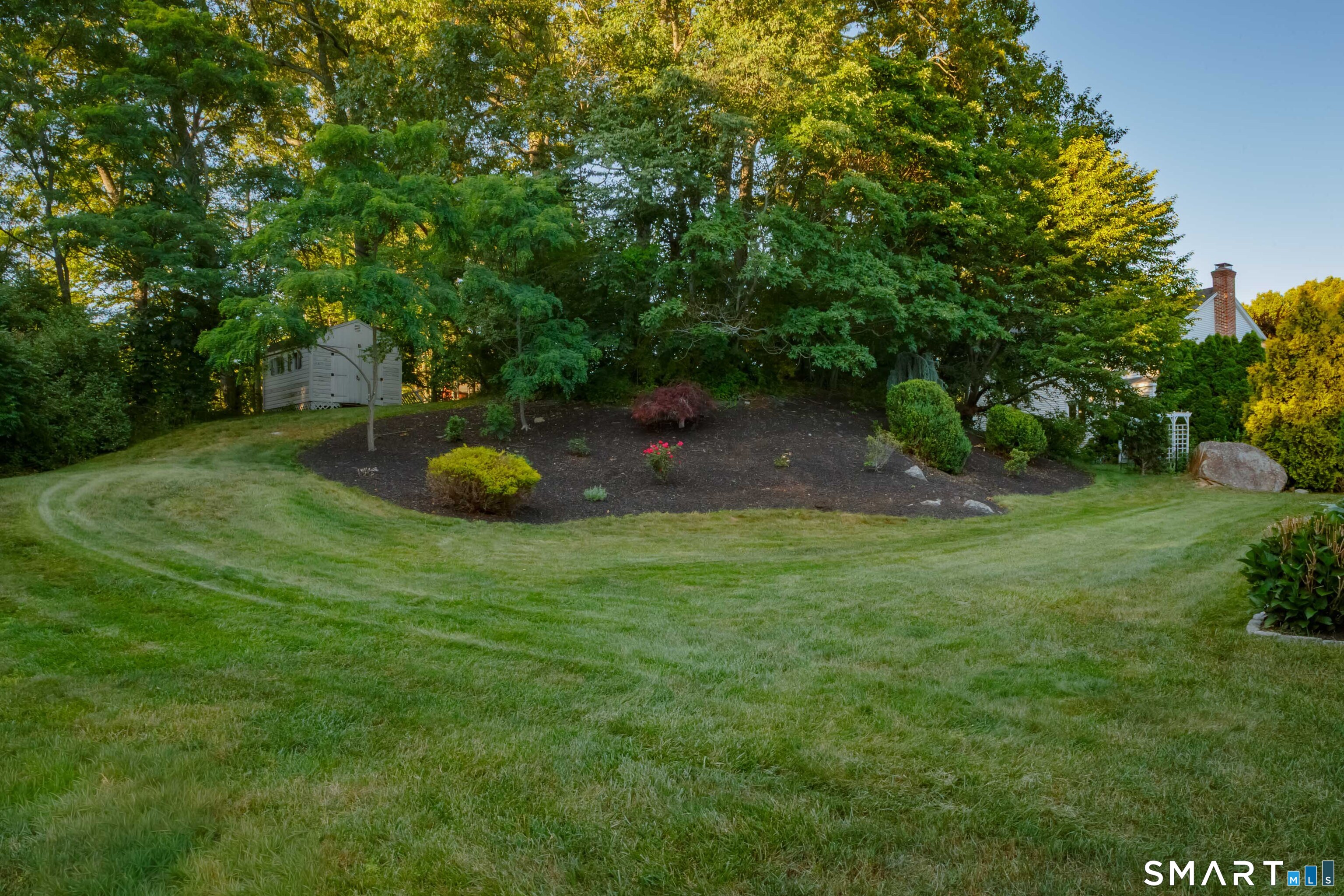 30 Crested Ridge Court