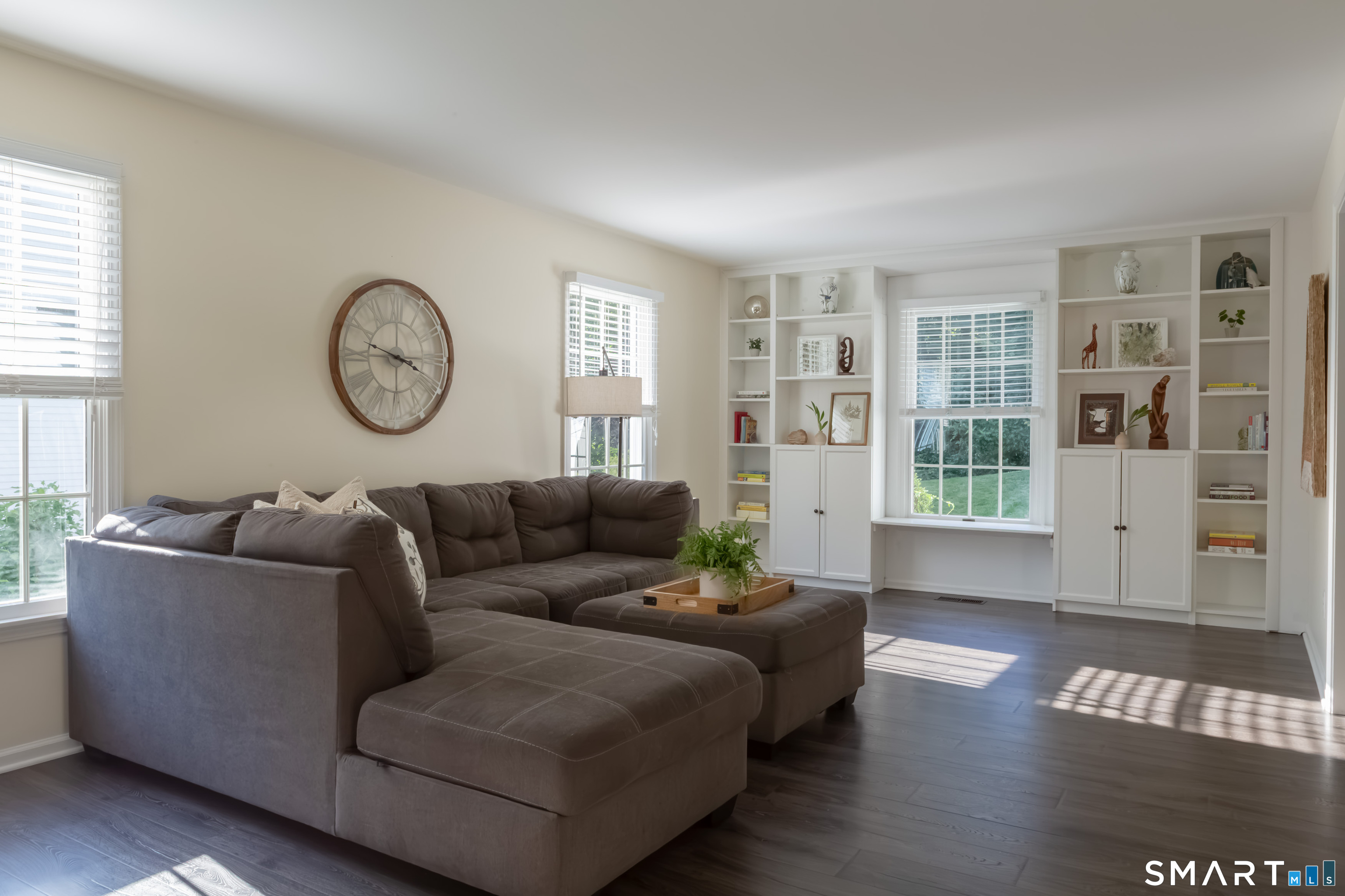 30 Crested Ridge Court