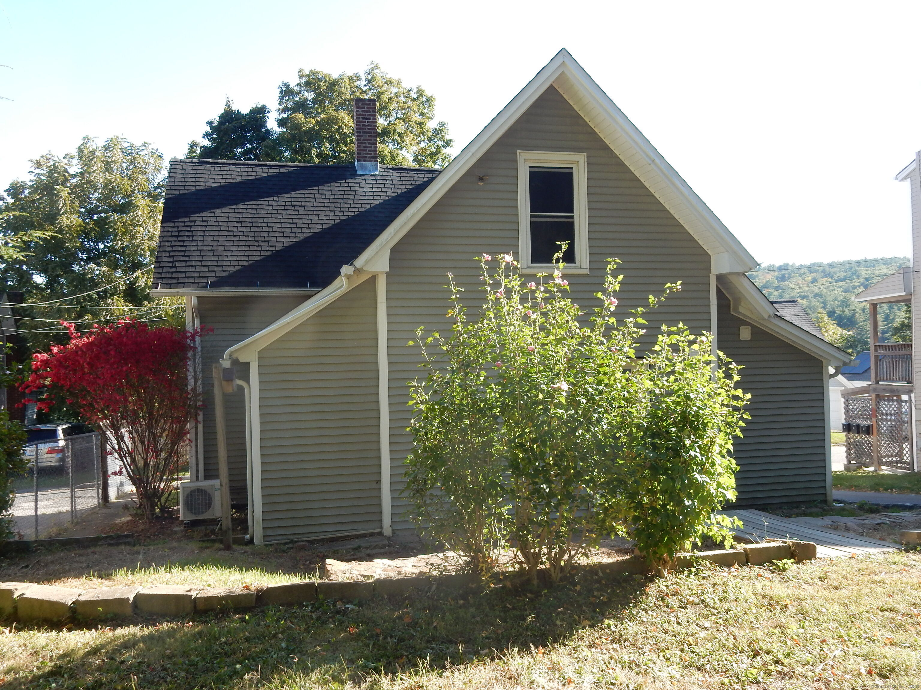5 Hicks Avenue