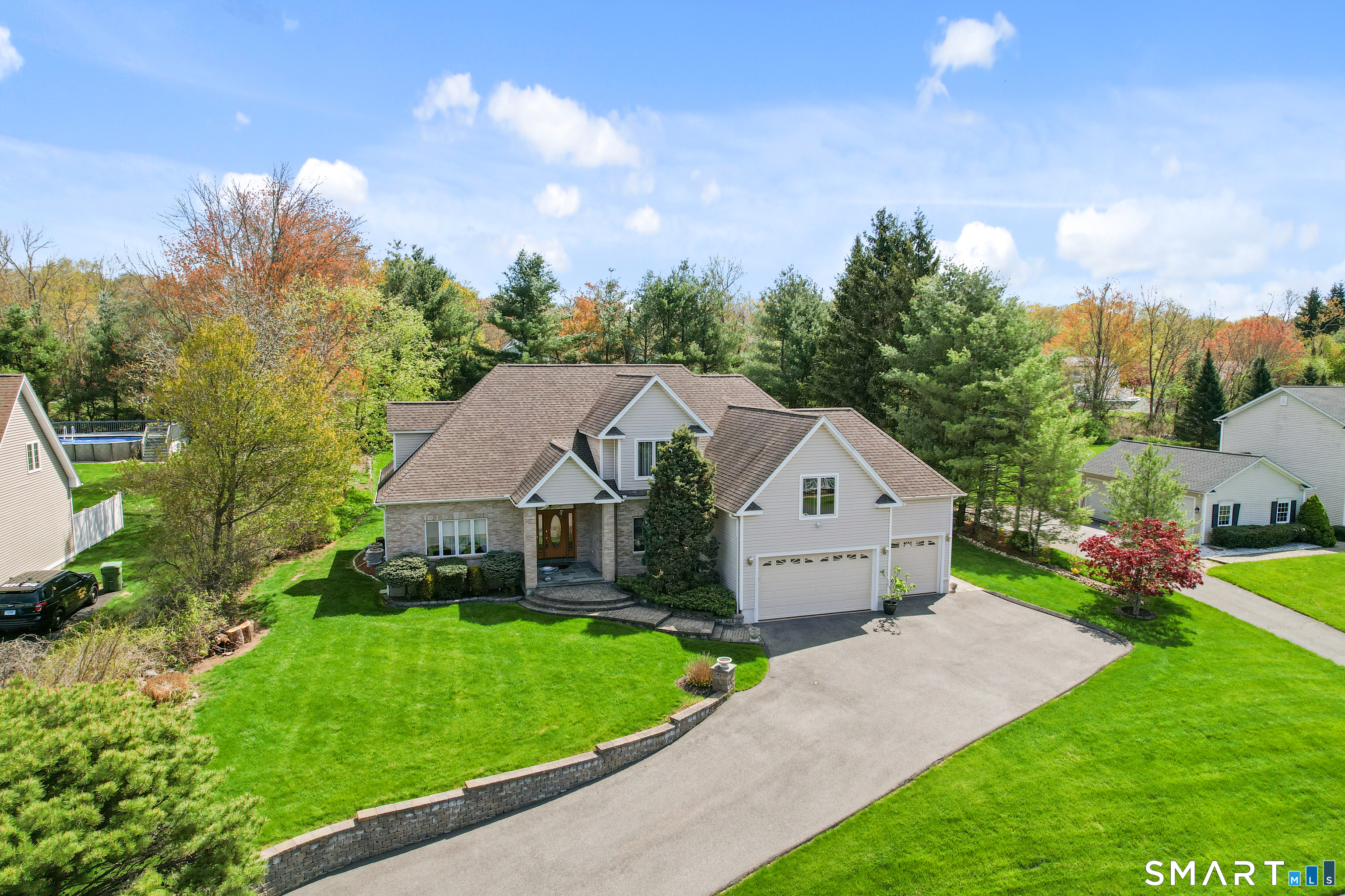 44 Chippenwood Lane