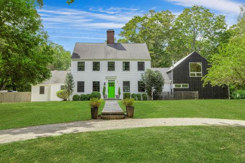 22 Huckleberry Lane Weston CT 06883