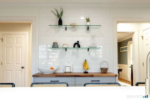 Tiny photo for 80 Third Avenue, Stratford, CT 06615 (MLS # 24165408)