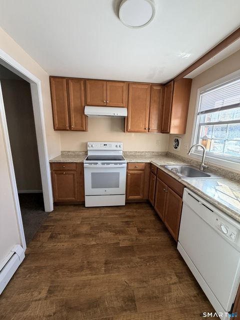 Tiny photo for 7 Grandview Drive #31A, Farmington, CT 06032 (MLS # 24153491)