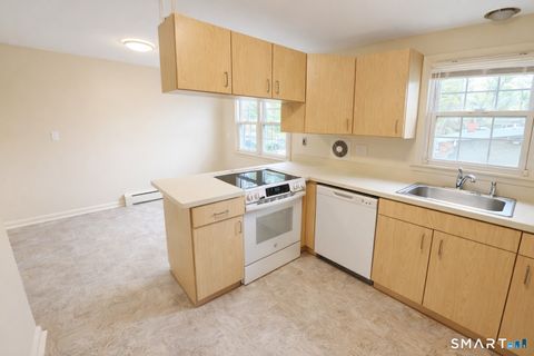 949 Hopmeadow Street 28 Simsbury CT 06070