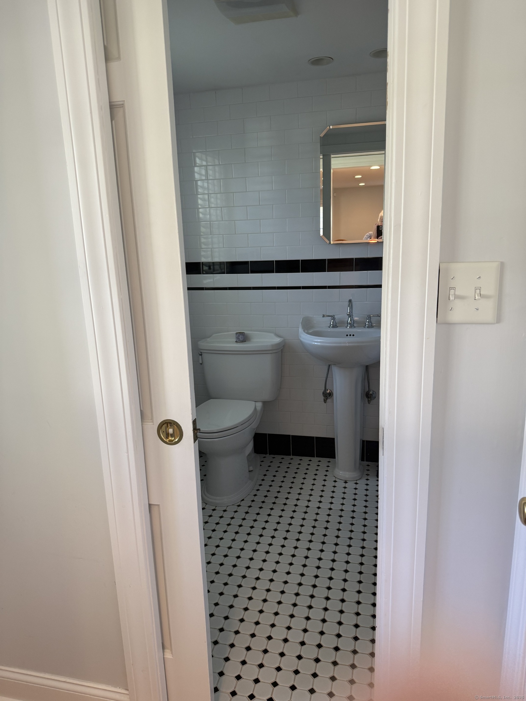 78 Gillies Road, Hamden, Connecticut image 11