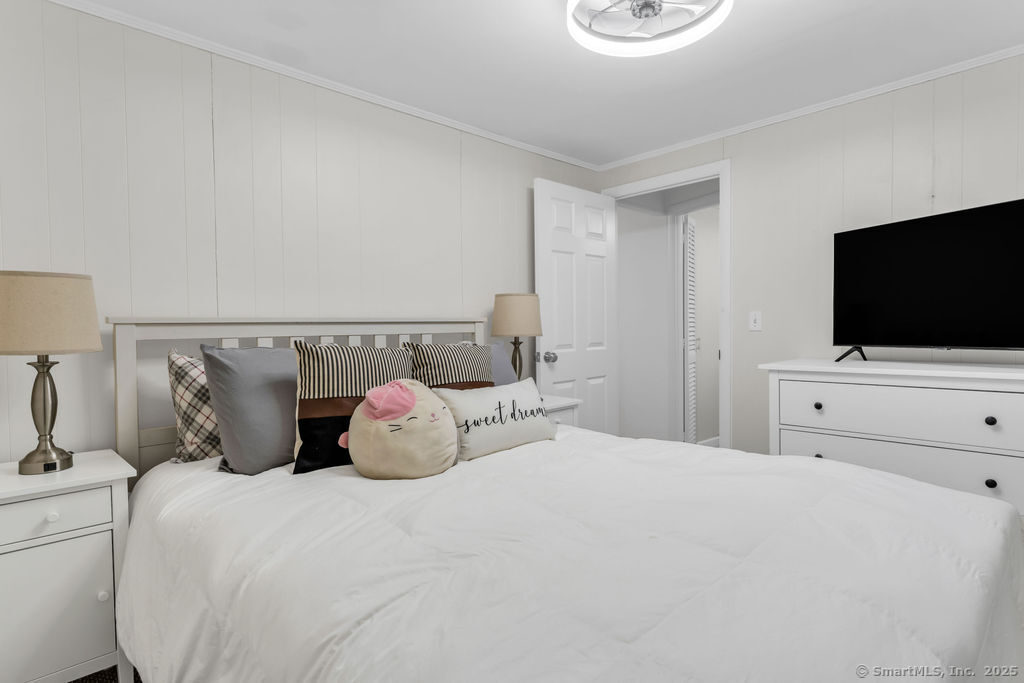 30 Maltby Street, Branford, Connecticut image 22