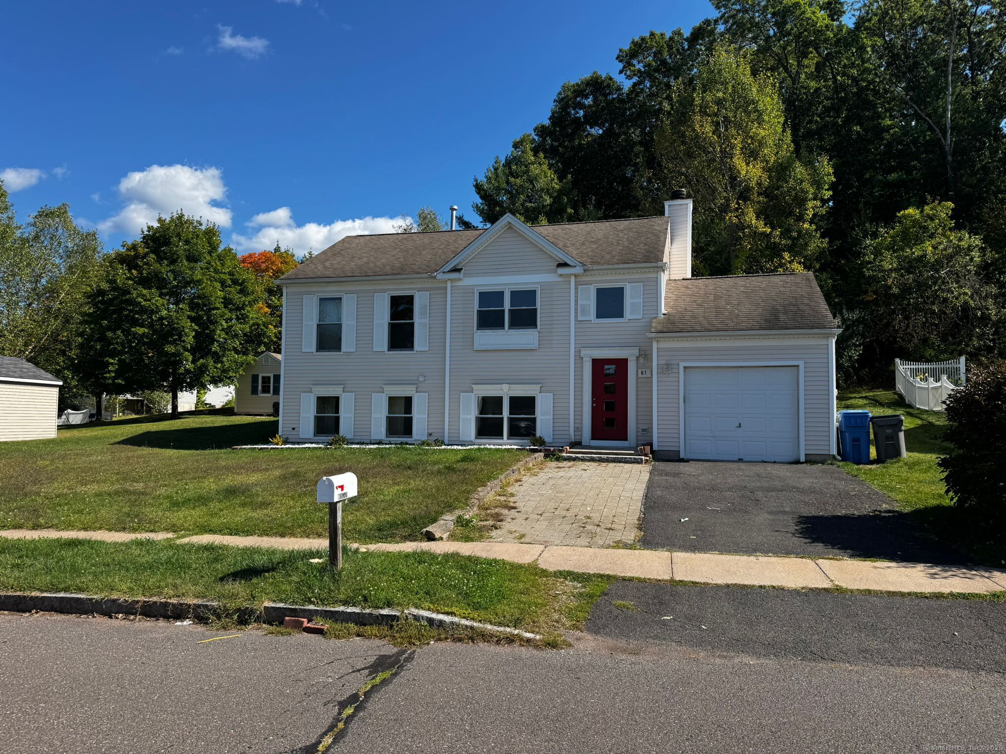 61 Cougar Drive