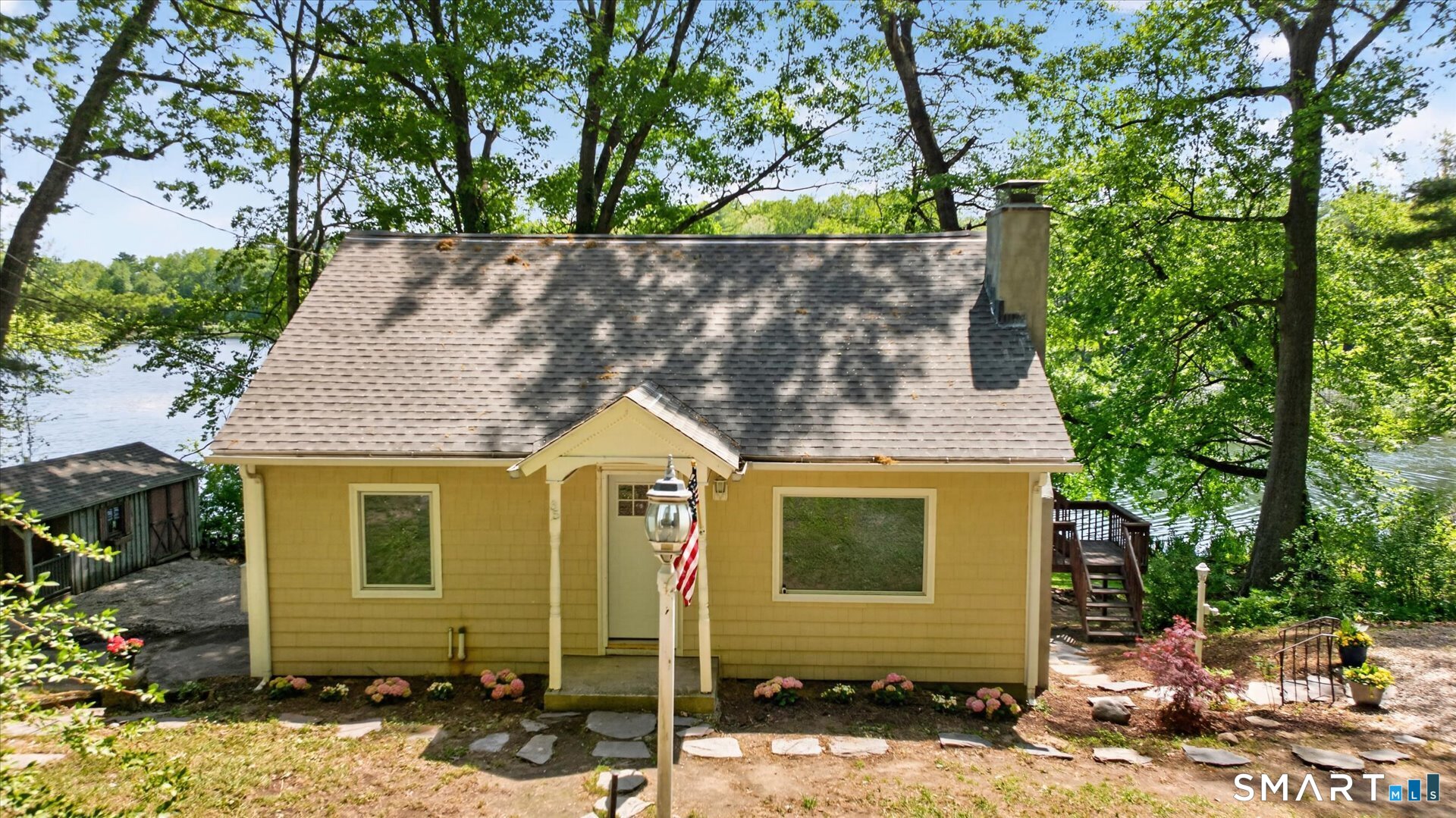 35 Hemlock Road