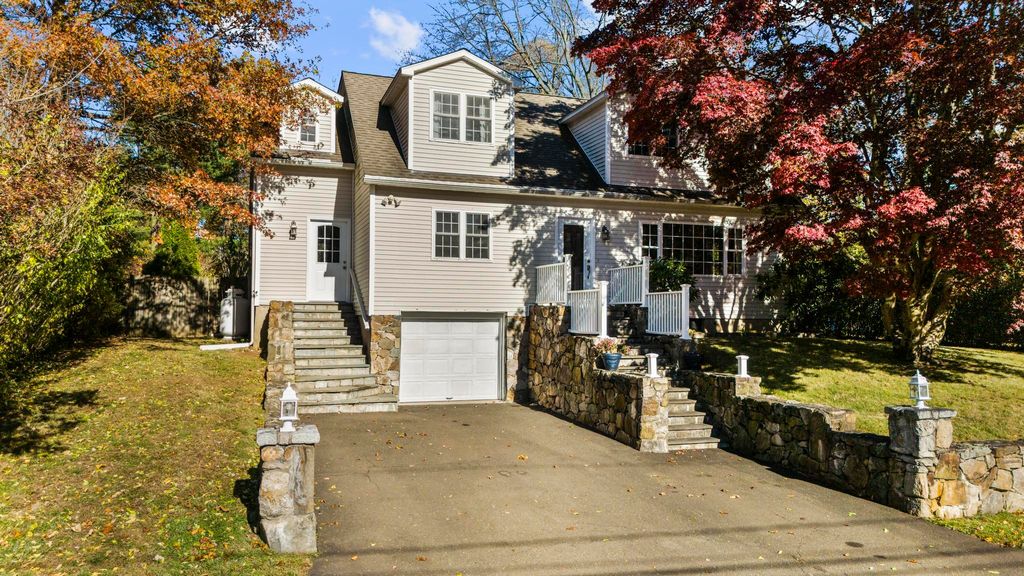 Photo of 6 Orlando Road, Norwalk, CT 06854 (MLS # 24138622)